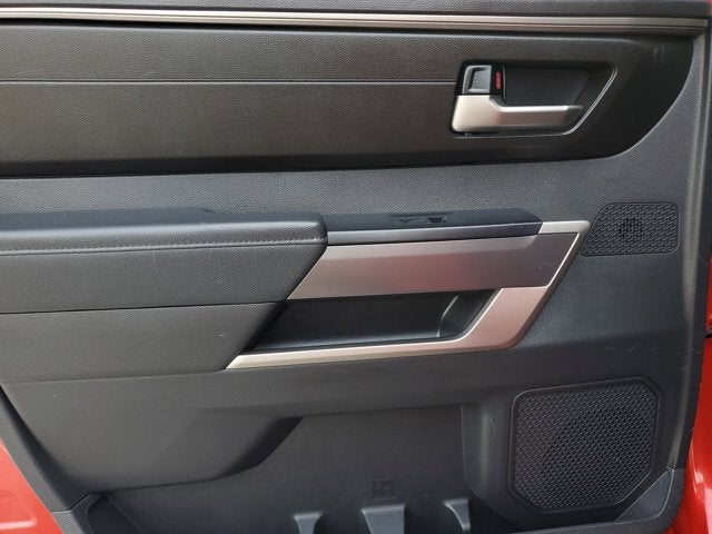 2024 Toyota Tundra 2WD SR5