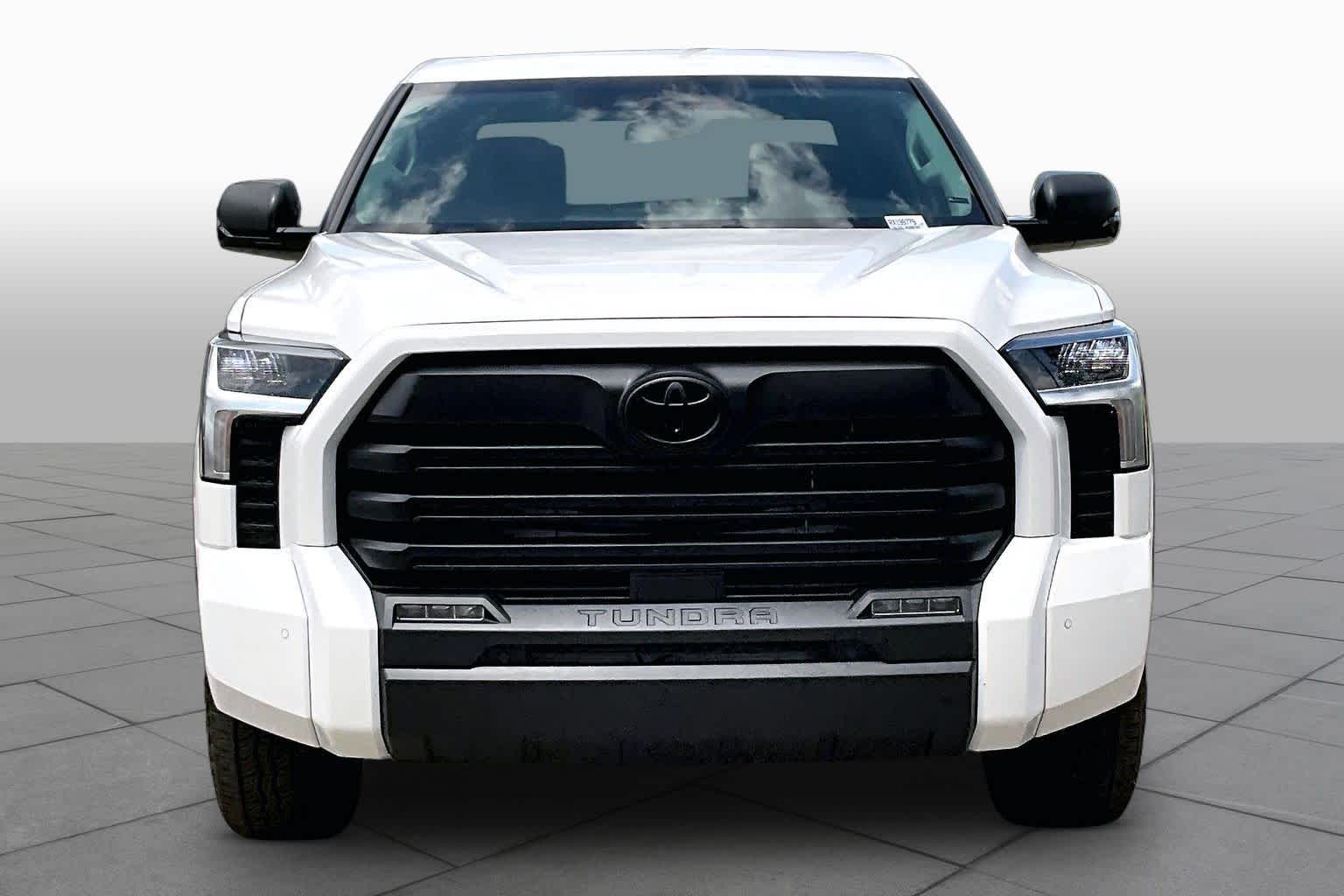 2024 Toyota Tundra 4WD SR5