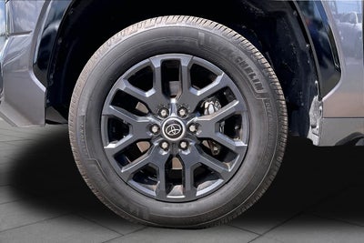2023 Toyota Tundra 2WD Platinum