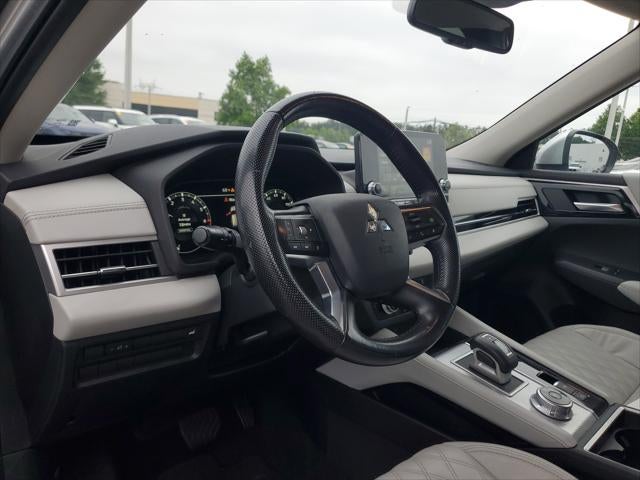 2022 Mitsubishi Outlander SEL