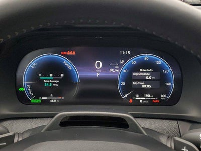 2025 Toyota Crown Signia Limited