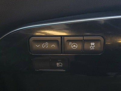 2022 Toyota Prius L Eco