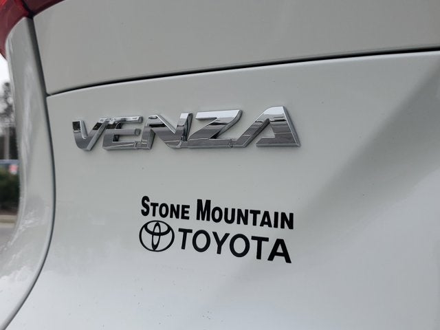 2022 Toyota Venza LE