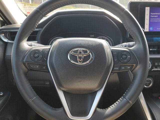 2023 Toyota Venza LE