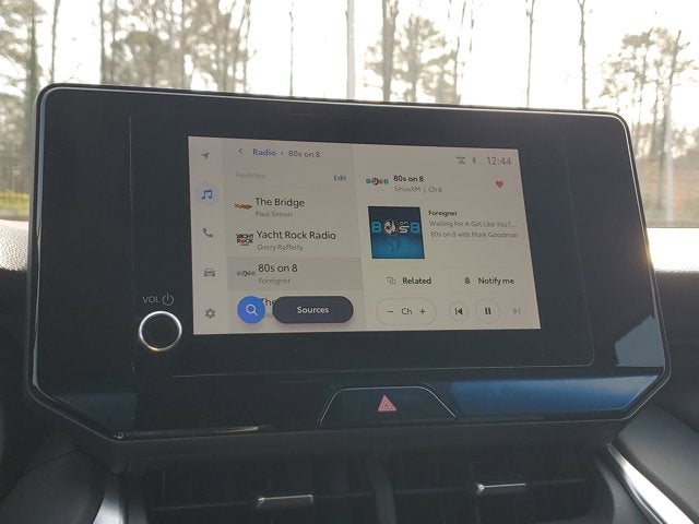 2023 Toyota Venza LE