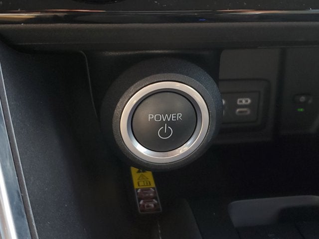 2023 Toyota Venza LE