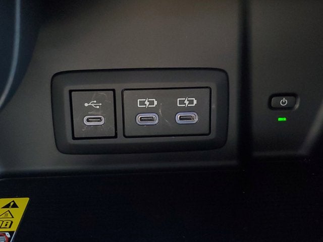 2023 Toyota Venza LE