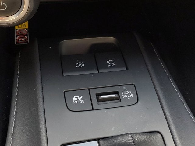 2023 Toyota Venza LE