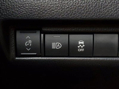 2023 Toyota Venza LE