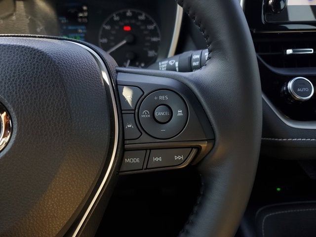 2025 Toyota Corolla Hatchback SE