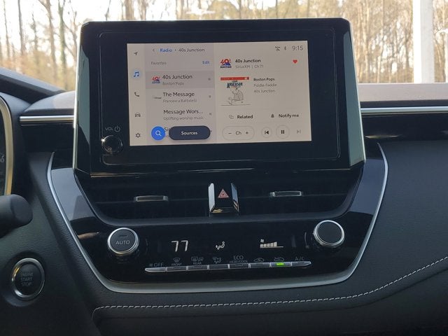 2025 Toyota Corolla Hatchback SE