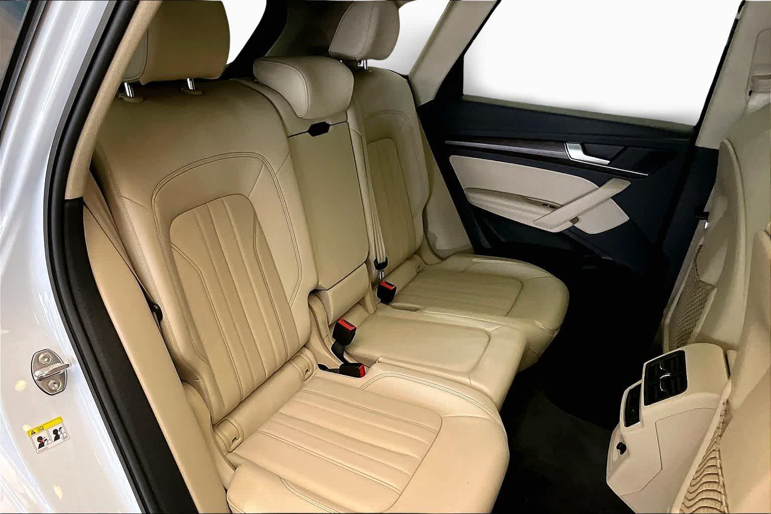 2023 Audi Q5 Premium Plus