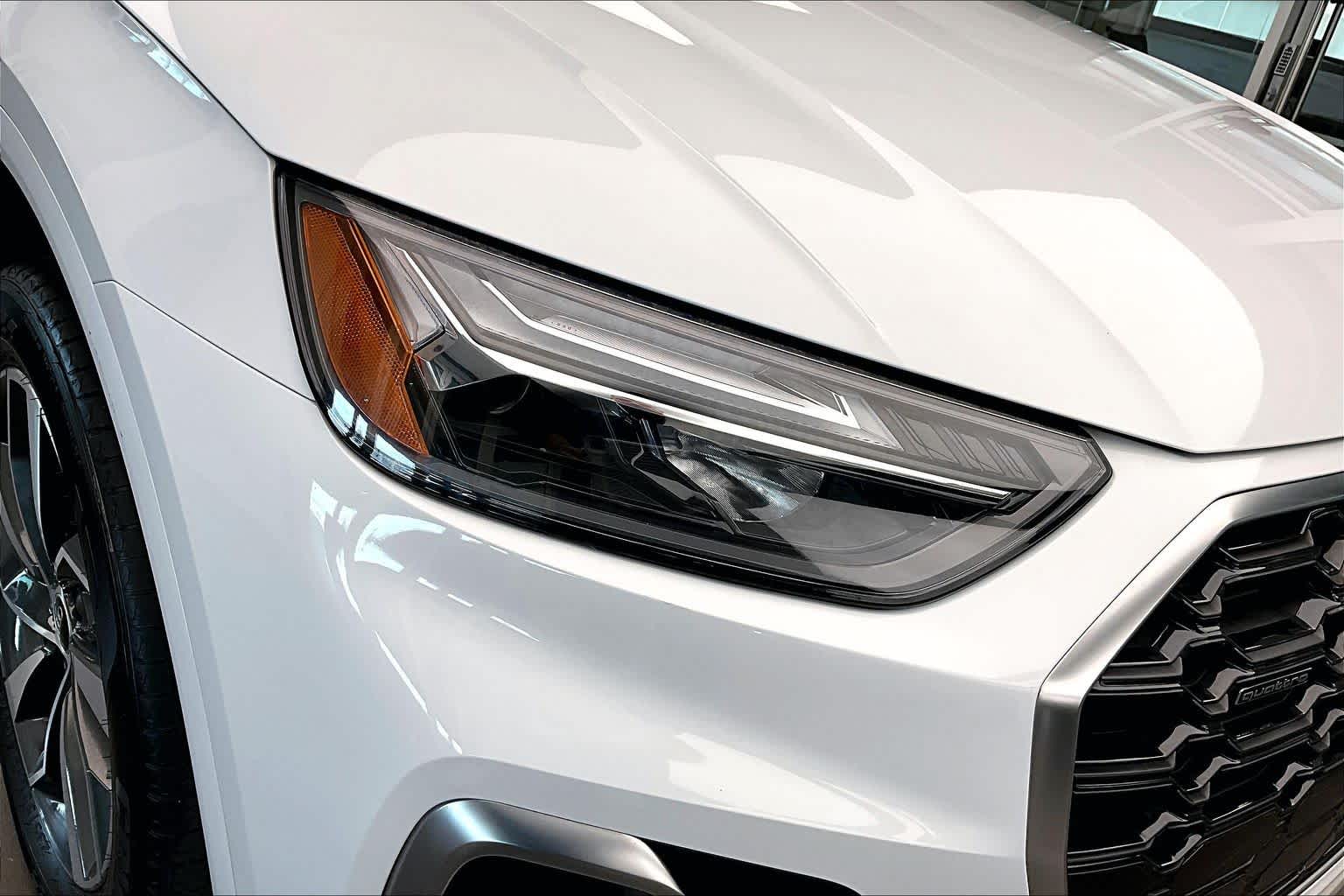 2023 Audi Q5 S line Premium Plus