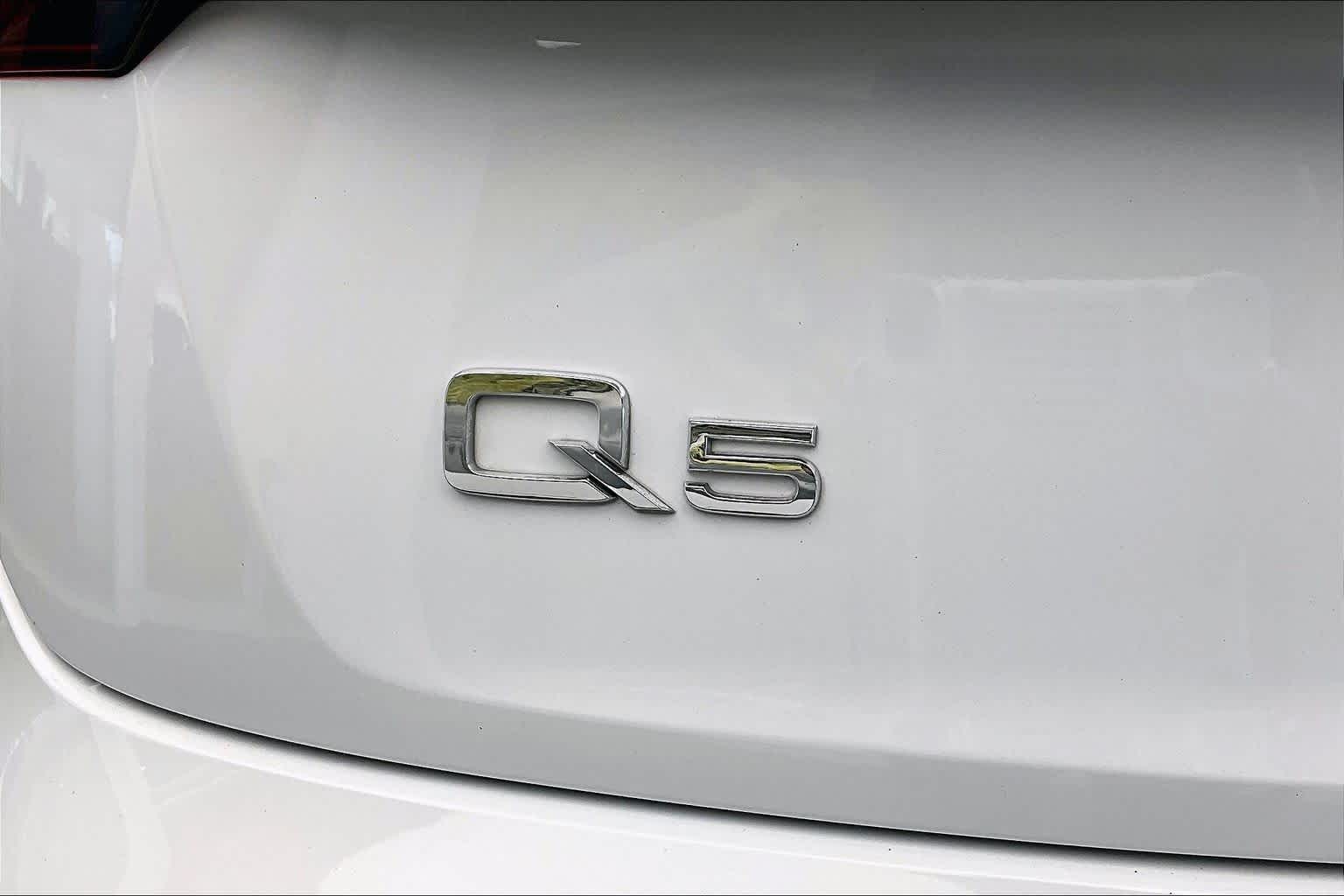 2023 Audi Q5 S line Premium Plus