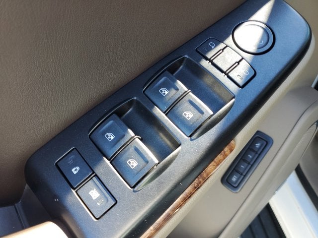 2016 Chevrolet Suburban LTZ