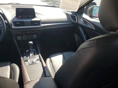 2018 Mazda Mazda3 5-Door Touring