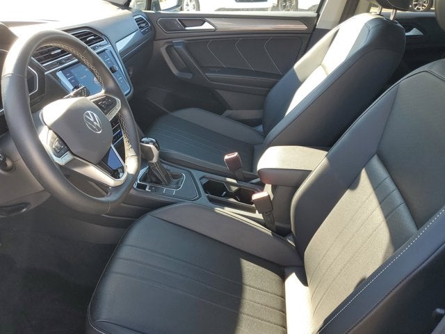 2023 Volkswagen Tiguan SE
