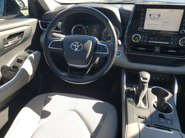 2021 Toyota Highlander Hybrid LE