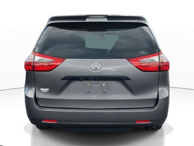 2020 Toyota Sienna L