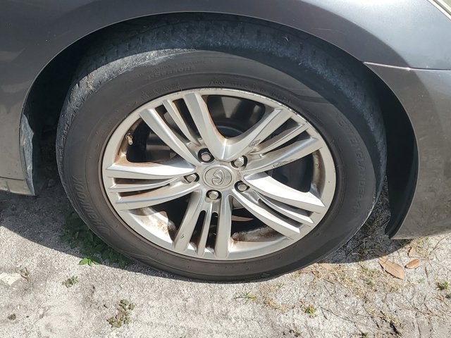 2010 INFINITI G37 Sedan x