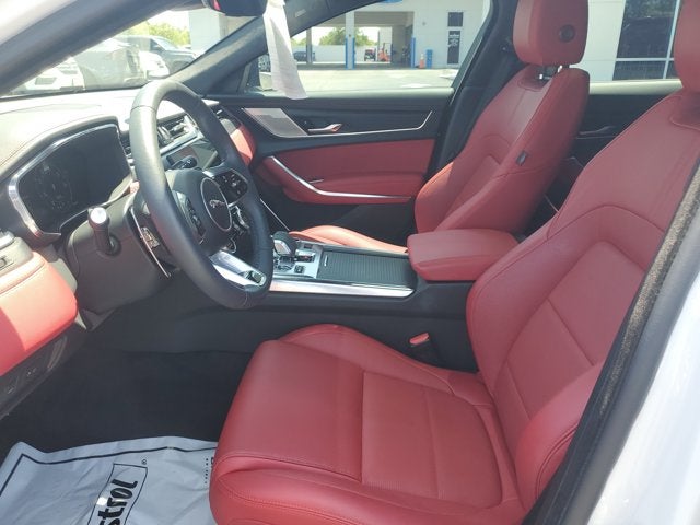 2024 Jaguar XF R-Dynamic SE