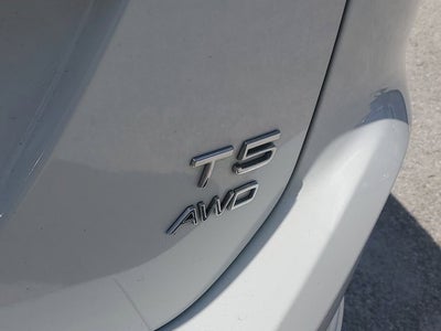 2016 Volvo XC60 T5 Platinum