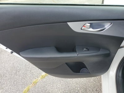 2022 Kia Forte LXS