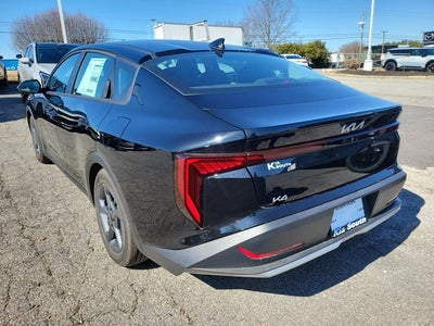 2026 Kia K4 LXS
