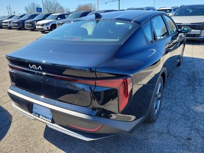 2026 Kia K4 LXS