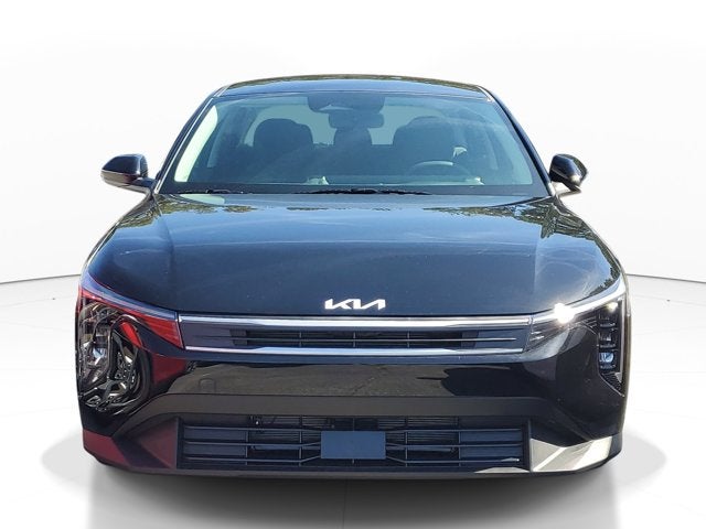 2027 Kia K4 LX