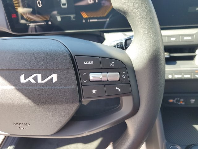 2027 Kia K4 LX