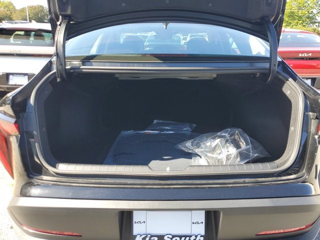 2027 Kia K4 LX