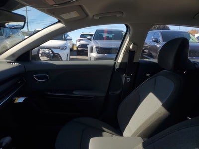2025 Kia K4 LXS