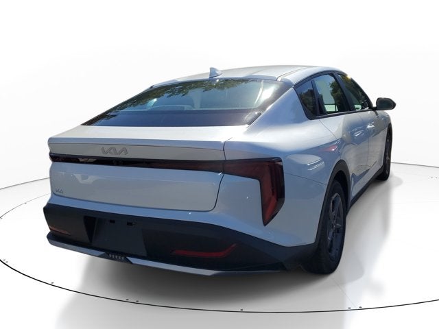 2027 Kia K4 LXS