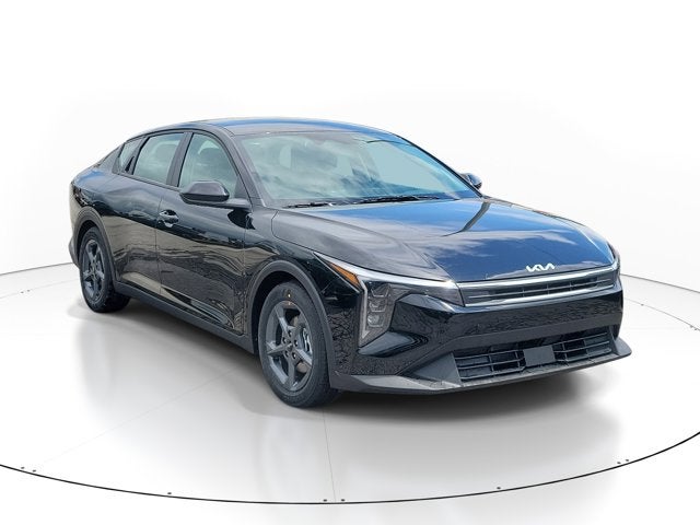 2026 Kia K4 LXS AT's photo