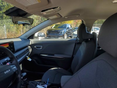 2025 Kia K4 LXS