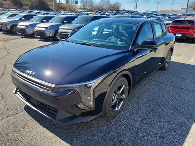2026 Kia K4 LXS