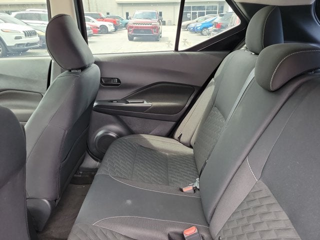 2022 Nissan Kicks S