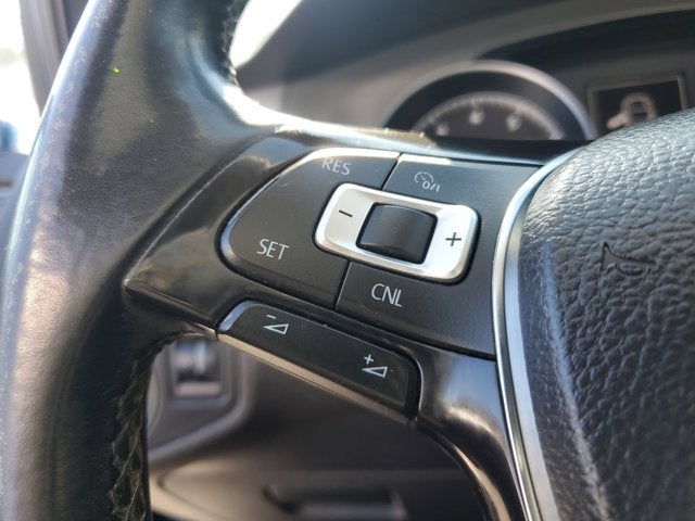 2015 Volkswagen Golf TSI S 4-Door