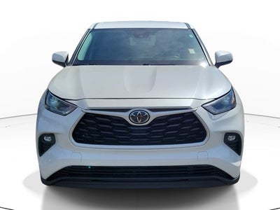 2021 Toyota Highlander Base