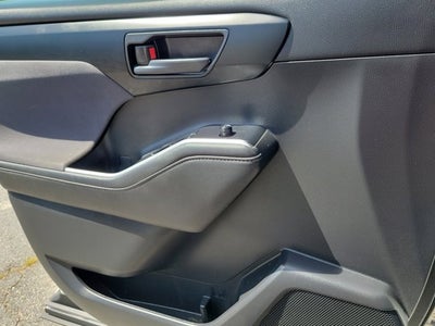 2021 Toyota Highlander Base