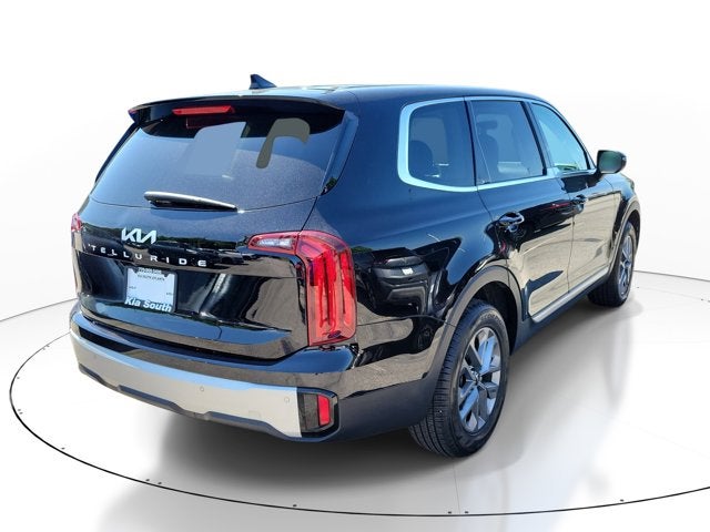 2023 Kia Telluride LX