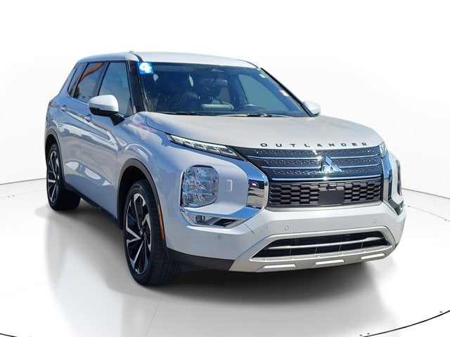 2024 Mitsubishi Outlander SE Black Edition