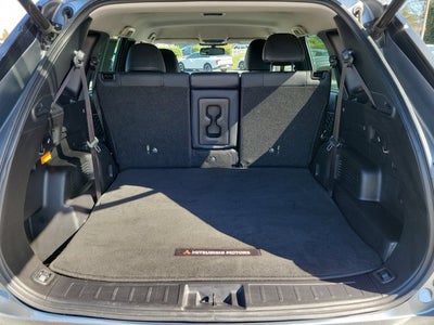 2023 Mitsubishi Outlander PHEV SEL