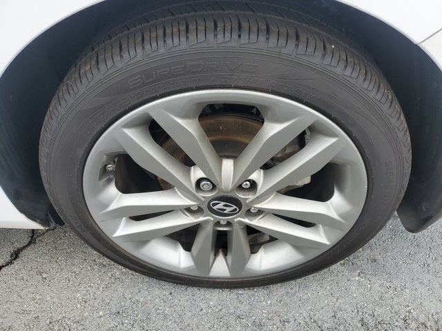 2016 Hyundai Elantra GT Base