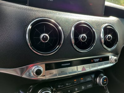 2022 Kia Stinger GT-Line