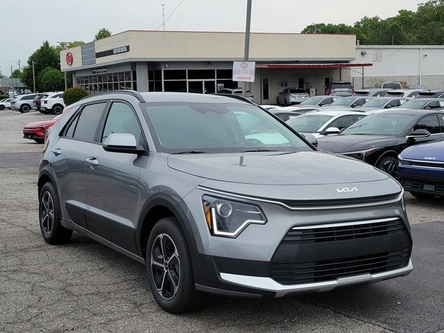 2026 Kia Niro LX HEV's photo