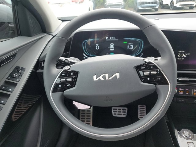 2025 Kia Niro SX Touring