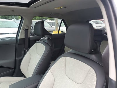 2025 Kia Niro SX Touring