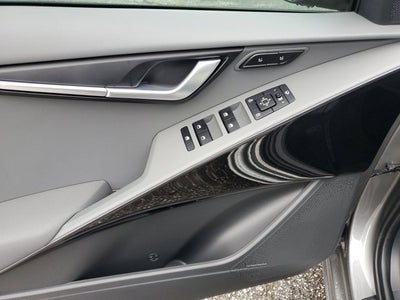 2025 Kia Niro SX Touring